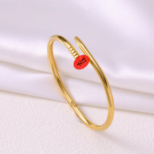 Cross-Border Hot-Selling Fashion Titanium Steel Bracelet, Gold Color That Won'T Fade, Classic Jade Style, Smooth Nail-Shaped Clasp, Stainless Steel
